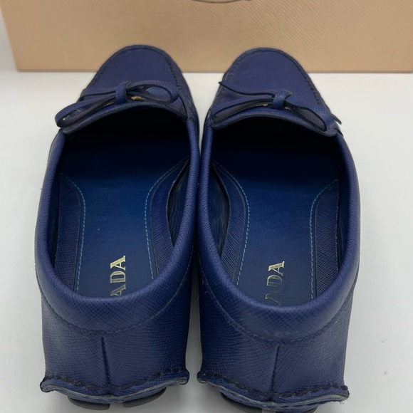 Authentic Prada blue Saffiano leather loafers - Picture 11 of 11